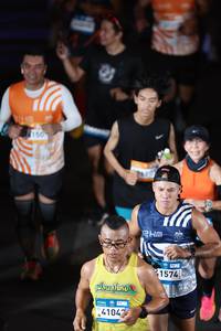 BIB: 150, 4104, 1574
                            <button type="button" onclick="openModal(23017183)" class="btn btn-primary btn-sm float-right btn-popup" data-toggle="modal" data-target=".modal-high-quality">
                        <i class="fas fa-shopping-cart"></i> Add to Cart
                    </button>
                                            <button type="button" onclick="isThisMe(23017183, true)" class="btn btn-success btn-sm float-right btn-popup btn-isme hidden" data-toggle="tooltip" data-placement="bottom" title="นี่คือรูปของคุณใช่ไหม คลิกที่นี่เพื่อเอาเข้าอัลบั้ม">
                        <i class="fas fa-plus"></i> Add to album
                    </button>
                    <button type="button" onclick="isThisMe(23017183, false)" class="btn btn-warning btn-sm float-right btn-popup btn-isnotme hidden">
                        <i class="fas fa-ban"></i> Remove from album
                    </button>